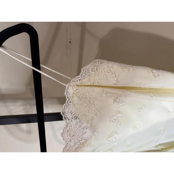 70s Boho Bridal Elegant Cream Maxi Dress with Lace Details Wedding - Picture 8 of 12